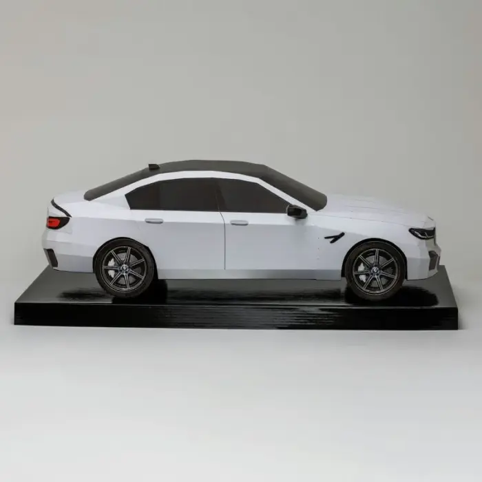 紙紮BMW M5(白)：圖片 4