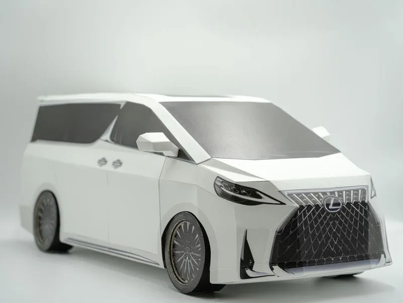 紙紮LEXUS LM 300h白大 1 1.webp